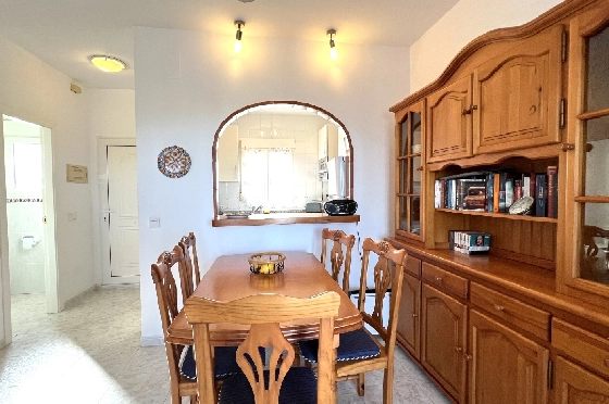 Reihenhaus-Mitte in Pedreguer(Monte Pedreguer) zu verkaufen, Espace de vie 90 m², Baujahr 2002, Zustand gepflegt, + KLIMA, Klimaanlage, Terrain 109 m², 2 Chambres &agrave; coucher, 1 Badezimmer, Pool, ref.: AS-0724-21