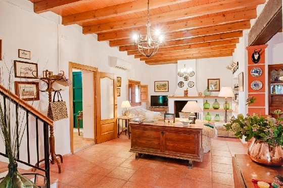 Finca in Gata de Gorgos zu verkaufen, Espace de vie 450 m², Baujahr 1900, + Ofen, Klimaanlage, Terrain 20000 m², 4 Chambres &agrave; coucher, 2 Badezimmer, Pool, ref.: AM-11846DA-26