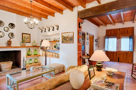 Finca in Gata de Gorgos zu verkaufen, Espace de vie 450 m², Baujahr 1900, + Ofen, Klimaanlage, Terrain 20000 m², 4 Chambres &agrave; coucher, 2 Badezimmer, Pool, ref.: AM-11846DA-27