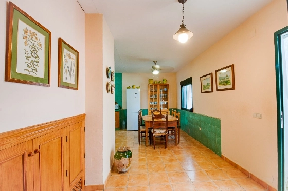 Finca in Gata de Gorgos zu verkaufen, Espace de vie 450 m², Baujahr 1900, + Ofen, Klimaanlage, Terrain 20000 m², 4 Chambres &agrave; coucher, 2 Badezimmer, Pool, ref.: AM-11846DA-32