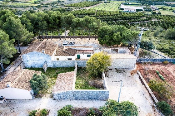Finca in Gata de Gorgos zu verkaufen, Espace de vie 450 m², Baujahr 1900, + Ofen, Klimaanlage, Terrain 20000 m², 4 Chambres &agrave; coucher, 2 Badezimmer, Pool, ref.: AM-11846DA-4