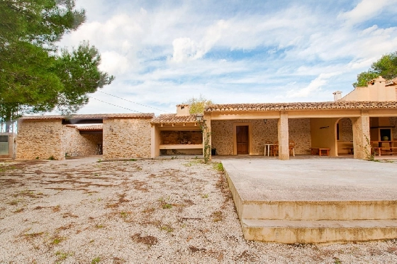 Finca in Gata de Gorgos zu verkaufen, Espace de vie 450 m², Baujahr 1900, + Ofen, Klimaanlage, Terrain 20000 m², 4 Chambres &agrave; coucher, 2 Badezimmer, Pool, ref.: AM-11846DA-6