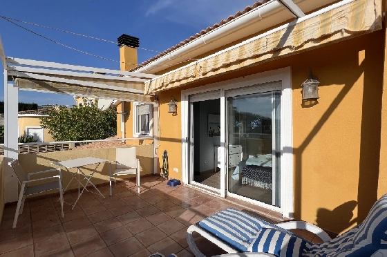 Villa in Gata de Gorgos(Monte Pedreguer) zur Ferienvermietung, Espace de vie 180 m², Baujahr 2006, + Ofen, Klimaanlage, Terrain 600 m², 3 Chambres &agrave; coucher, 3 Badezimmer, Pool, ref.: T-0624-19