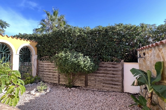Villa in Gata de Gorgos(Monte Pedreguer) zur Ferienvermietung, Espace de vie 180 m², Baujahr 2006, + Ofen, Klimaanlage, Terrain 600 m², 3 Chambres &agrave; coucher, 3 Badezimmer, Pool, ref.: T-0624-43
