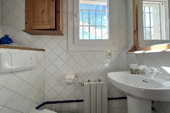 Villa in Pego-Monte Pego zu verkaufen, Espace de vie 310 m², Baujahr 1988, + Zentralheizung, Klimaanlage, Terrain 3370 m², 4 Chambres &agrave; coucher, 4 Badezimmer, Pool, ref.: JS-0425-15