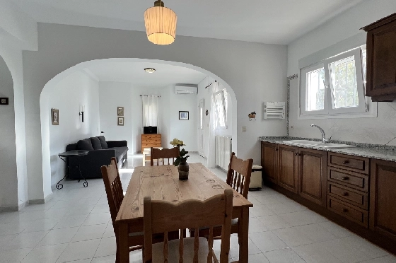 Villa in Pego-Monte Pego zu verkaufen, Espace de vie 310 m², Baujahr 1988, + Zentralheizung, Klimaanlage, Terrain 3370 m², 4 Chambres &agrave; coucher, 4 Badezimmer, Pool, ref.: JS-0425-22
