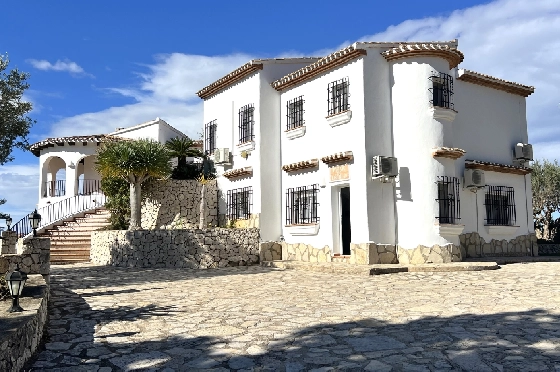 Villa in Pego-Monte Pego zu verkaufen, Espace de vie 310 m², Baujahr 1988, + Zentralheizung, Klimaanlage, Terrain 3370 m², 4 Chambres &agrave; coucher, 4 Badezimmer, Pool, ref.: JS-0425-8