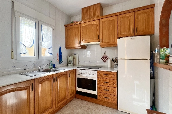 Reihenhaus in Pedreguer zu verkaufen, Espace de vie 72 m², Baujahr 2001, + Ofen, 2 Chambres &agrave; coucher, 1 Badezimmer, Pool, ref.: FK-0225-4