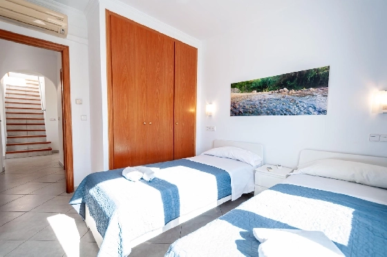 Villa in Calpe(Costeres) zu verkaufen, Wohnfläche 115 m², Klimaanlage, Grundstück 785 m², 3 Schlafzimmer, 2 Badezimmer, Pool, ref.: COB-3486-10535-5