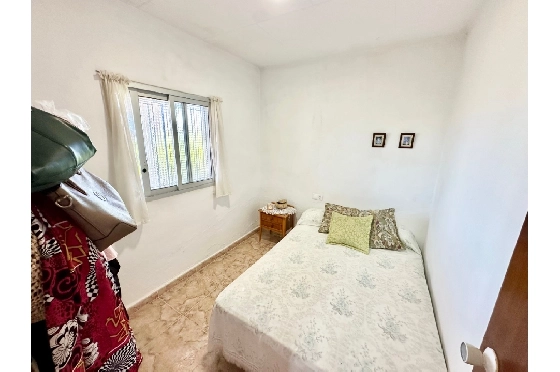 Finca in Pego zu verkaufen, Espace de vie 45 m², Baujahr 1985, + Ofen, Klimaanlage, Terrain 4600 m², 2 Chambres &agrave; coucher, 1 Badezimmer, Pool, ref.: O-V94614-12