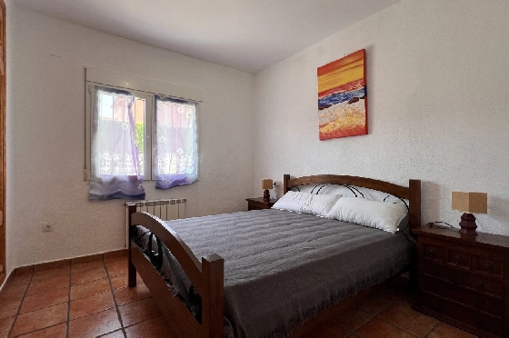 Villa in Els Poblets zu verkaufen, Espace de vie 125 m², Baujahr 2004, Zustand gepflegt, + KLIMA, Klimaanlage, Terrain 400 m², 3 Chambres &agrave; coucher, 3 Badezimmer, Pool, ref.: RG-0525-11
