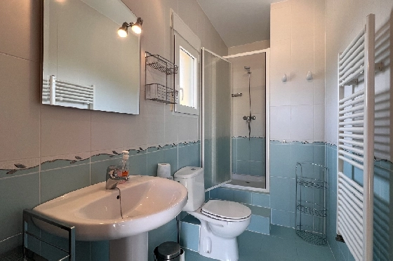 Villa in Els Poblets zu verkaufen, Espace de vie 125 m², Baujahr 2004, Zustand gepflegt, + KLIMA, Klimaanlage, Terrain 400 m², 3 Chambres &agrave; coucher, 3 Badezimmer, Pool, ref.: RG-0525-6
