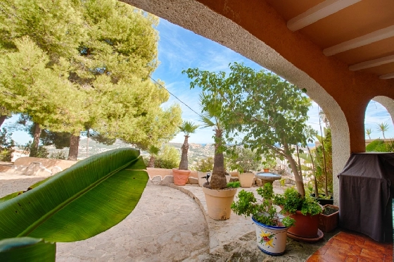 Villa in Moraira zu verkaufen, Espace de vie 300 m², Baujahr 1984, Klimaanlage, Terrain 1615 m², 3 Chambres &agrave; coucher, 2 Badezimmer, Pool, ref.: AM-12279DA-22