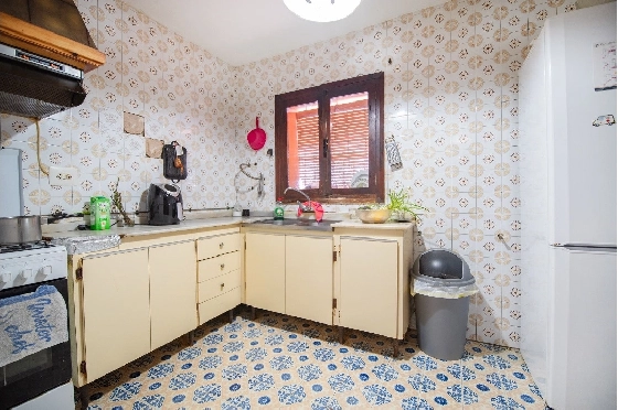 Finca in Benissa zu verkaufen, Espace de vie 212 m², Baujahr 1978, Klimaanlage, Terrain 2640 m², 4 Chambres &agrave; coucher, 1 Badezimmer, Pool, ref.: AM-12447DR-16