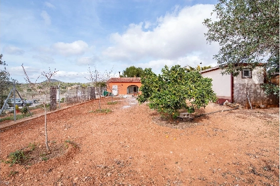 Finca in Benissa zu verkaufen, Espace de vie 212 m², Baujahr 1978, Klimaanlage, Terrain 2640 m², 4 Chambres &agrave; coucher, 1 Badezimmer, Pool, ref.: AM-12447DR-33
