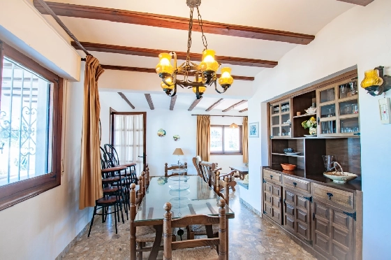 Villa in Benissa(La Fustera) zu verkaufen, Espace de vie 312 m², Baujahr 1978, Klimaanlage, Terrain 2669 m², 6 Chambres &agrave; coucher, 2 Badezimmer, Pool, ref.: AM-12452DA-22