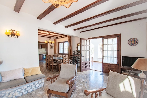Villa in Benissa(La Fustera) zu verkaufen, Espace de vie 312 m², Baujahr 1978, Klimaanlage, Terrain 2669 m², 6 Chambres &agrave; coucher, 2 Badezimmer, Pool, ref.: AM-12452DA-26