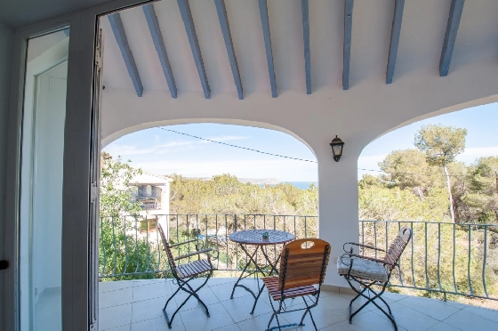 Villa in Javea zu verkaufen, Espace de vie 318 m², Baujahr 1982, Klimaanlage, Terrain 1377 m², 4 Chambres &agrave; coucher, 3 Badezimmer, Pool, ref.: AM-12459DA-13