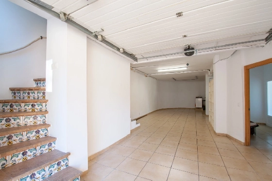 Villa in Javea zu verkaufen, Espace de vie 318 m², Baujahr 1982, Klimaanlage, Terrain 1377 m², 4 Chambres &agrave; coucher, 3 Badezimmer, Pool, ref.: AM-12459DA-23