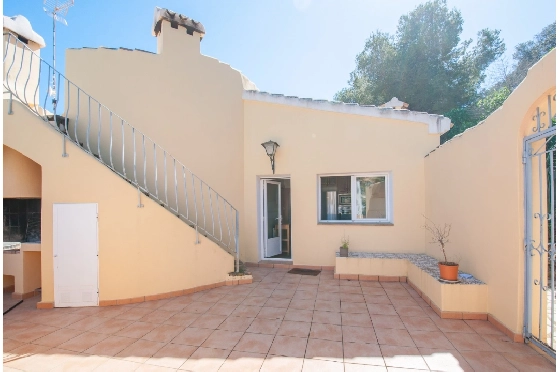 Villa in Javea zu verkaufen, Espace de vie 318 m², Baujahr 1982, Klimaanlage, Terrain 1377 m², 4 Chambres &agrave; coucher, 3 Badezimmer, Pool, ref.: AM-12459DA-9