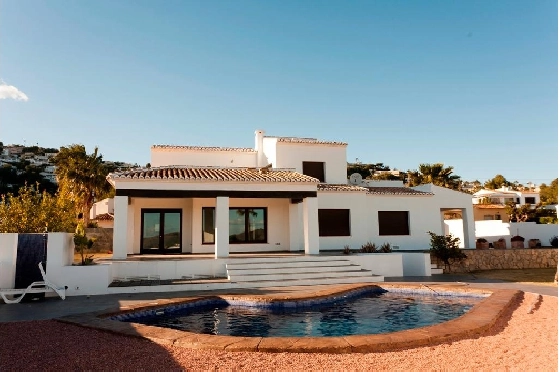 Villa in Moraira zu verkaufen, Espace de vie 283 m², Baujahr 2023, Klimaanlage, Terrain 897 m², 3 Chambres &agrave; coucher, 3 Badezimmer, Pool, ref.: AM-12030DA-1