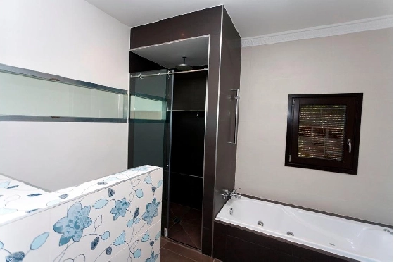 Villa in Moraira zu verkaufen, Espace de vie 283 m², Baujahr 2023, Klimaanlage, Terrain 897 m², 3 Chambres &agrave; coucher, 3 Badezimmer, Pool, ref.: AM-12030DA-19