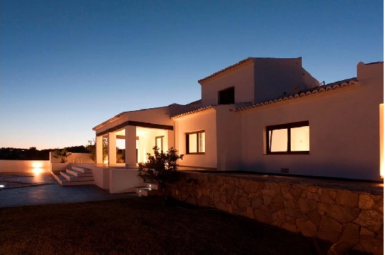 Villa in Moraira zu verkaufen, Espace de vie 283 m², Baujahr 2023, Klimaanlage, Terrain 897 m², 3 Chambres &agrave; coucher, 3 Badezimmer, Pool, ref.: AM-12030DA-23