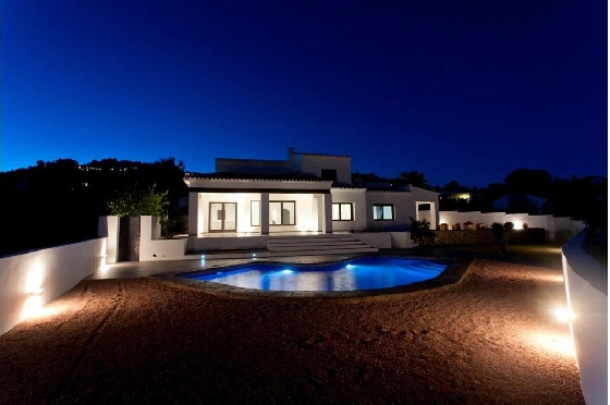 Villa in Moraira zu verkaufen, Espace de vie 283 m², Baujahr 2023, Klimaanlage, Terrain 897 m², 3 Chambres &agrave; coucher, 3 Badezimmer, Pool, ref.: AM-12030DA-29