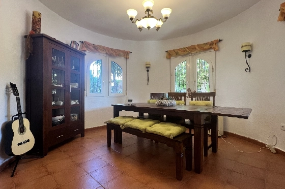 Villa in Els Poblets(Barranquets) zu verkaufen, Espace de vie 120 m², Baujahr 2004, Zustand gepflegt, + Zentralheizung, Klimaanlage, Terrain 402 m², 3 Chambres &agrave; coucher, 2 Badezimmer, Pool, ref.: JS-1325-8