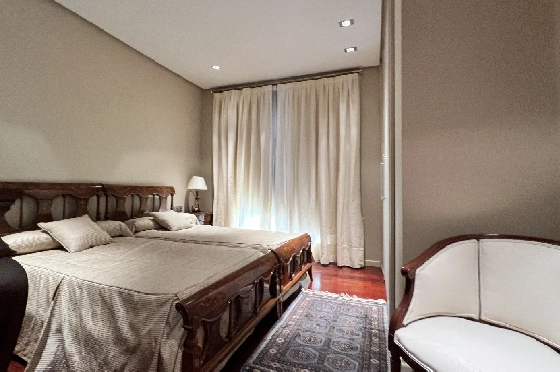 Stadthaus in Pego(Innenstadt) zu verkaufen, Espace de vie 690 m², Baujahr 1930, Zustand gepflegt, + Zentralheizung, Klimaanlage, Terrain 305 m², 6 Chambres &agrave; coucher, 5 Badezimmer, ref.: AS-1325-24