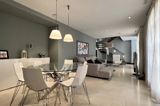 Stadthaus in Pego(Innenstadt) zu verkaufen, Espace de vie 690 m², Baujahr 1930, Zustand gepflegt, + Zentralheizung, Klimaanlage, Terrain 305 m², 6 Chambres &agrave; coucher, 5 Badezimmer, ref.: AS-1325-25