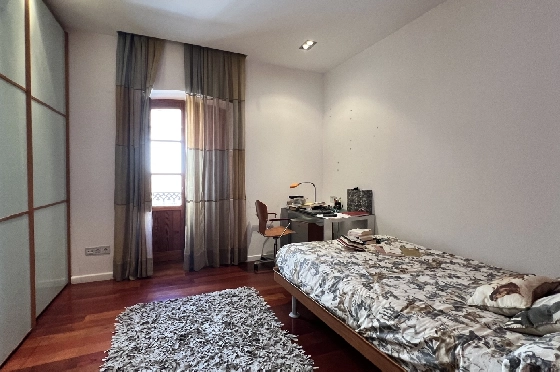 Stadthaus in Pego(Innenstadt) zu verkaufen, Espace de vie 690 m², Baujahr 1930, Zustand gepflegt, + Zentralheizung, Klimaanlage, Terrain 305 m², 6 Chambres &agrave; coucher, 5 Badezimmer, ref.: AS-1325-34