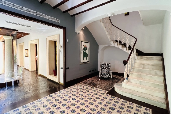 Stadthaus in Pego(Innenstadt) zu verkaufen, Espace de vie 690 m², Baujahr 1930, Zustand gepflegt, + Zentralheizung, Klimaanlage, Terrain 305 m², 6 Chambres &agrave; coucher, 5 Badezimmer, ref.: AS-1325-6