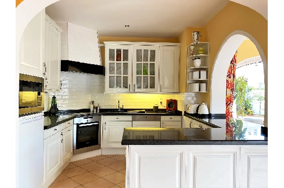 Villa in Els Poblets(Ptda. Revoltes) zu verkaufen, Espace de vie 234 m², Baujahr 2004, Zustand gepflegt, + Zentralheizung, Klimaanlage, Terrain 614 m², 4 Chambres &agrave; coucher, 3 Badezimmer, Pool, ref.: AS-1425-17