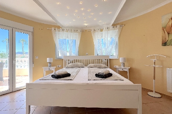 Villa in Els Poblets(Ptda. Revoltes) zu verkaufen, Espace de vie 234 m², Baujahr 2004, Zustand gepflegt, + Zentralheizung, Klimaanlage, Terrain 614 m², 4 Chambres &agrave; coucher, 3 Badezimmer, Pool, ref.: AS-1425-20