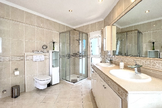Villa in Els Poblets(Ptda. Revoltes) zu verkaufen, Espace de vie 234 m², Baujahr 2004, Zustand gepflegt, + Zentralheizung, Klimaanlage, Terrain 614 m², 4 Chambres &agrave; coucher, 3 Badezimmer, Pool, ref.: AS-1425-26