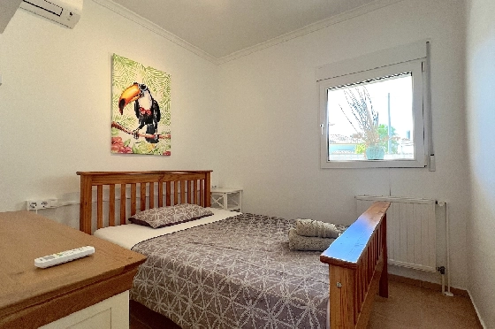 Villa in Els Poblets(Ptda. Revoltes) zu verkaufen, Espace de vie 234 m², Baujahr 2004, Zustand gepflegt, + Zentralheizung, Klimaanlage, Terrain 614 m², 4 Chambres &agrave; coucher, 3 Badezimmer, Pool, ref.: AS-1425-32