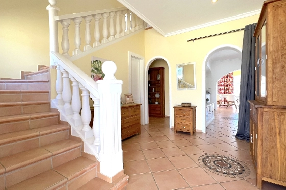 Villa in Els Poblets(Ptda. Revoltes) zu verkaufen, Espace de vie 234 m², Baujahr 2004, Zustand gepflegt, + Zentralheizung, Klimaanlage, Terrain 614 m², 4 Chambres &agrave; coucher, 3 Badezimmer, Pool, ref.: AS-1425-43