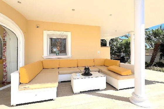 Villa in Els Poblets(Ptda. Revoltes) zu verkaufen, Espace de vie 234 m², Baujahr 2004, Zustand gepflegt, + Zentralheizung, Klimaanlage, Terrain 614 m², 4 Chambres &agrave; coucher, 3 Badezimmer, Pool, ref.: AS-1425-45