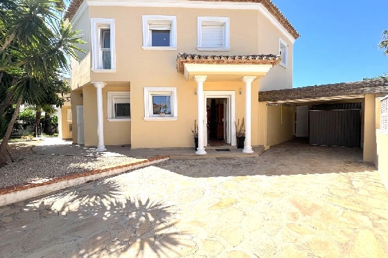 Villa in Els Poblets(Ptda. Revoltes) zu verkaufen, Espace de vie 234 m², Baujahr 2004, Zustand gepflegt, + Zentralheizung, Klimaanlage, Terrain 614 m², 4 Chambres &agrave; coucher, 3 Badezimmer, Pool, ref.: AS-1425-50