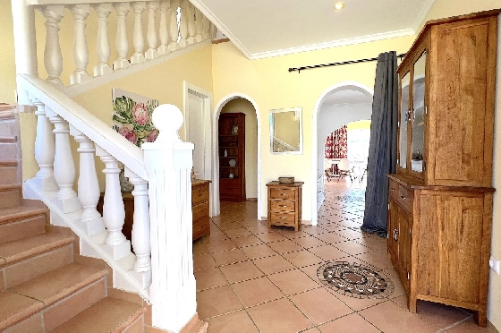 Villa in Els Poblets(Ptda. Revoltes) zu verkaufen, Espace de vie 234 m², Baujahr 2004, Zustand gepflegt, + Zentralheizung, Klimaanlage, Terrain 614 m², 4 Chambres &agrave; coucher, 3 Badezimmer, Pool, ref.: AS-1425-9