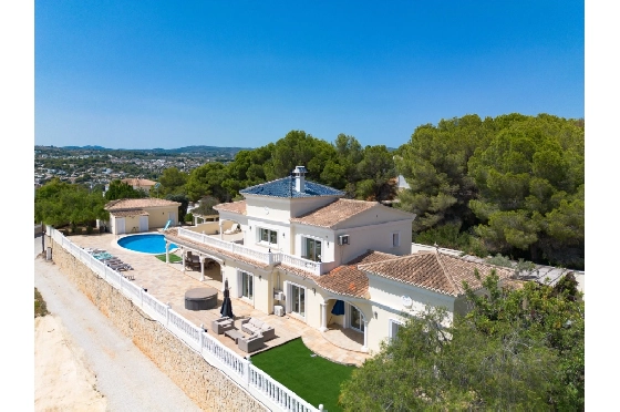Villa in Moraira zu verkaufen, Espace de vie 466 m², Baujahr 2005, Klimaanlage, Terrain 2040 m², 5 Chambres &agrave; coucher, 5 Badezimmer, Pool, ref.: AM-12515DR-20