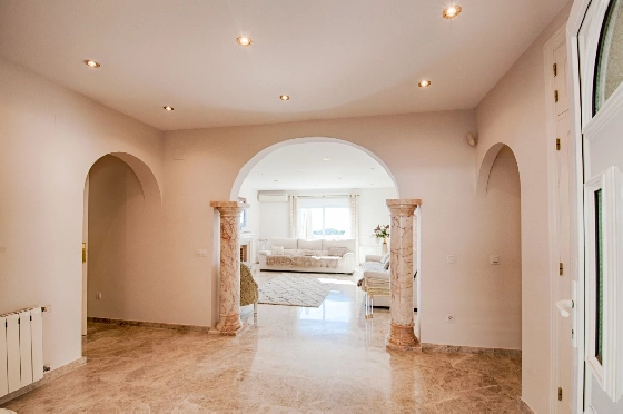 Villa in Moraira zu verkaufen, Espace de vie 466 m², Baujahr 2005, Klimaanlage, Terrain 2040 m², 5 Chambres &agrave; coucher, 5 Badezimmer, Pool, ref.: AM-12515DR-32