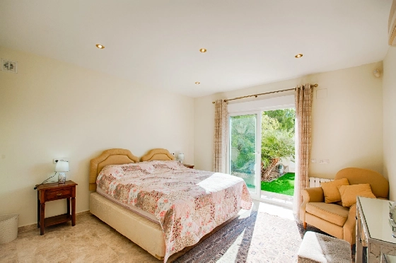 Villa in Moraira zu verkaufen, Espace de vie 466 m², Baujahr 2005, Klimaanlage, Terrain 2040 m², 5 Chambres &agrave; coucher, 5 Badezimmer, Pool, ref.: AM-12515DR-44