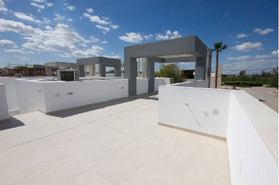 Penthouse Apartment in San Fulgencio zu verkaufen, Espace de vie 206 m², Zustand Erstbezug, 3 Chambres &agrave; coucher, 2 Badezimmer, Pool, ref.: HA-SFN-131-A04-12