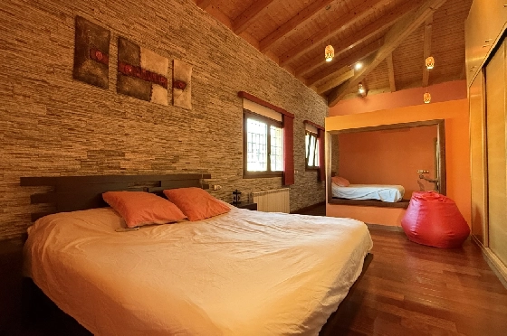 Finca in Els Poblets(Xironets) zu verkaufen, Espace de vie 220 m², Baujahr 2008, + Zentralheizung, Klimaanlage, Terrain 540 m², 3 Chambres &agrave; coucher, 2 Badezimmer, Pool, ref.: GC-0125-18
