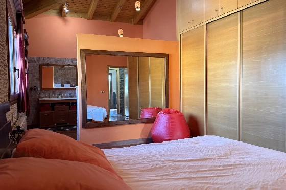Finca in Els Poblets(Xironets) zu verkaufen, Espace de vie 220 m², Baujahr 2008, + Zentralheizung, Klimaanlage, Terrain 540 m², 3 Chambres &agrave; coucher, 2 Badezimmer, Pool, ref.: GC-0125-20