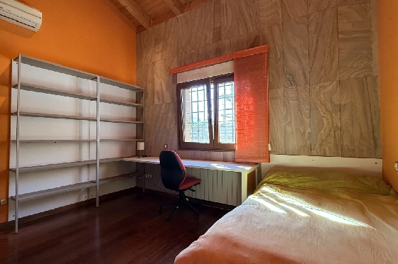Finca in Els Poblets(Xironets) zu verkaufen, Espace de vie 220 m², Baujahr 2008, + Zentralheizung, Klimaanlage, Terrain 540 m², 3 Chambres &agrave; coucher, 2 Badezimmer, Pool, ref.: GC-0125-25