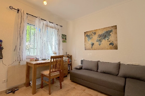 Villa in Pedreguer(Monte Solana) zu verkaufen, Espace de vie 87 m², Baujahr 1999, Zustand gepflegt, + Ofen, Klimaanlage, Terrain 426 m², 3 Chambres &agrave; coucher, 3 Badezimmer, Pool, ref.: AS-2425-14