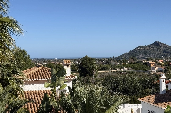 Villa in Pedreguer(Monte Solana) zu verkaufen, Espace de vie 87 m², Baujahr 1999, Zustand gepflegt, + Ofen, Klimaanlage, Terrain 426 m², 3 Chambres &agrave; coucher, 3 Badezimmer, Pool, ref.: AS-2425-23